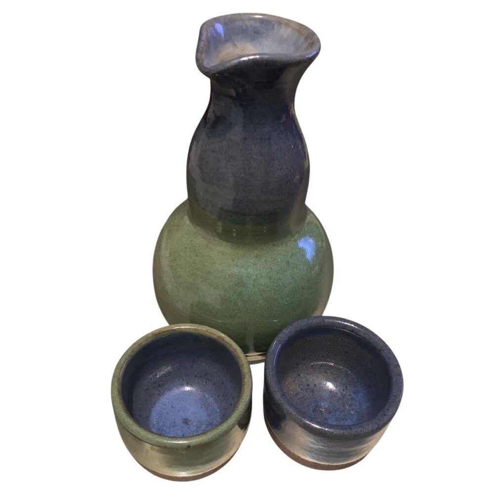 VTG Studio Art Pottery Signed Sake Set Glazed Blue Green Pitcher 2 Sake Cups‎